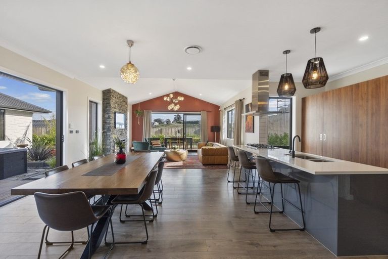 Photo of property in 14 Waireka Road, Rototuna North, Hamilton, 3210