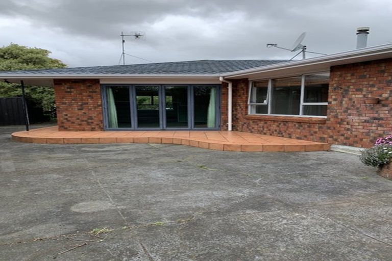 Photo of property in 16 Te Punga Place, Awapuni, Palmerston North, 4412