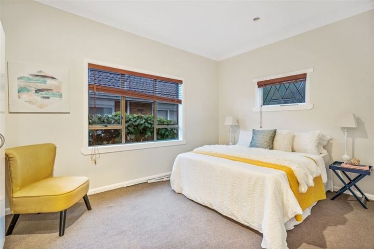 Photo of property in 19 Clevedon Road, Papakura, 2110