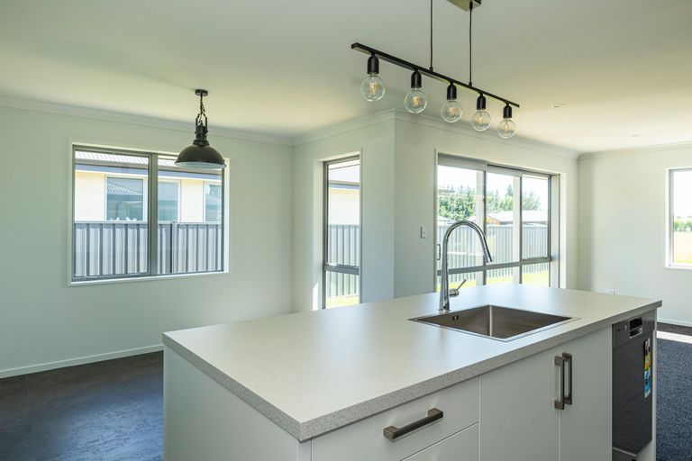 Photo of property in 77 Te Ngawai Road, Pleasant Point, 7903