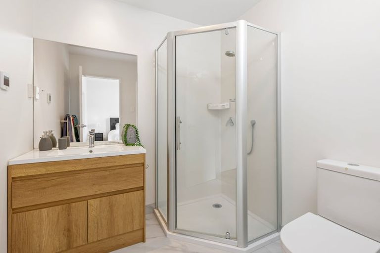 Photo of property in 10b Nellie Drive, Kumeu, 0810