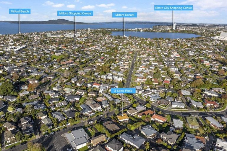 Photo of property in 2 Seine Road, Forrest Hill, Auckland, 0620