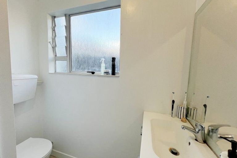 Photo of property in 4 Burns Avenue, Takapuna, Auckland, 0622