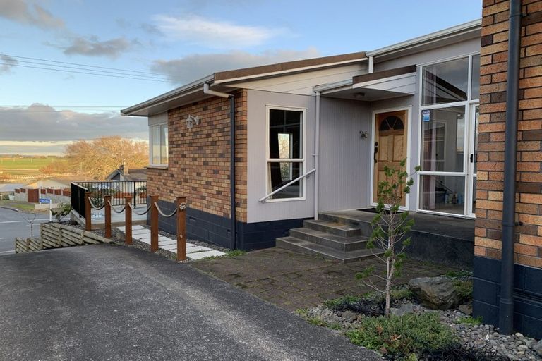 Photo of property in 164 Tuhikaramea Road, Dinsdale, Hamilton, 3204