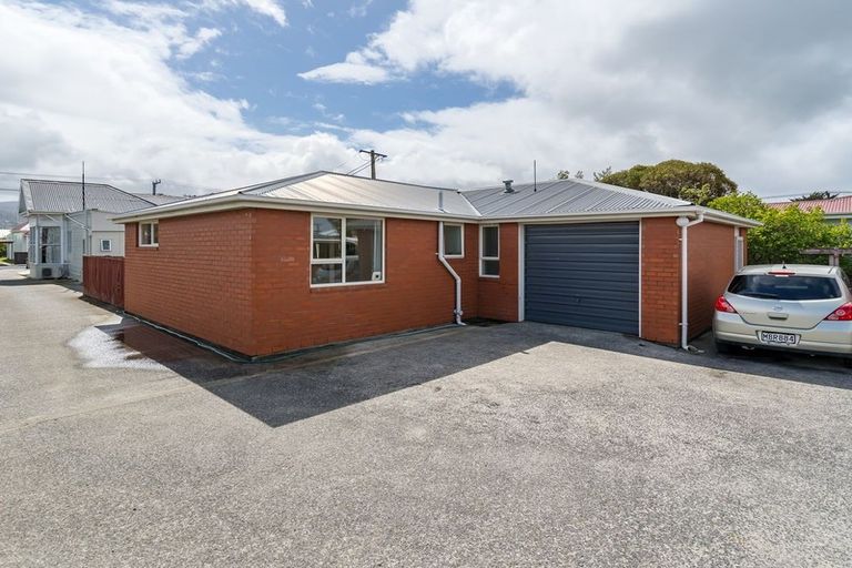 Photo of property in 79b Oxford Street, South Dunedin, Dunedin, 9012