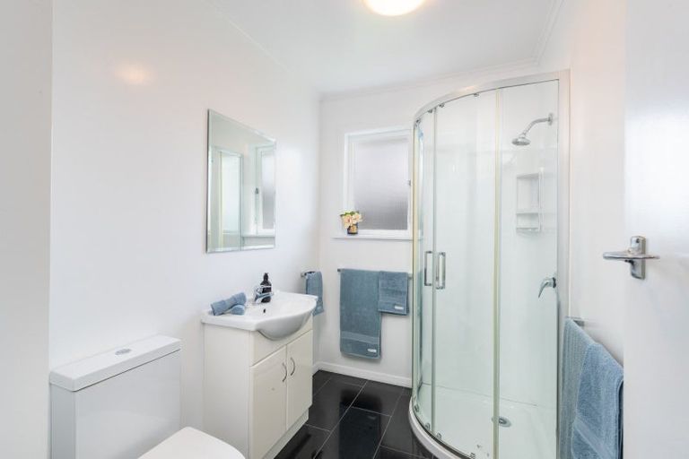 Photo of property in 28d Dunns Street, Silverstream, Upper Hutt, 5019