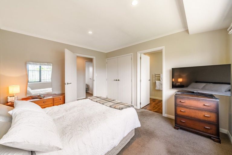 Photo of property in 26 Hildreth Street, Trentham, Upper Hutt, 5018