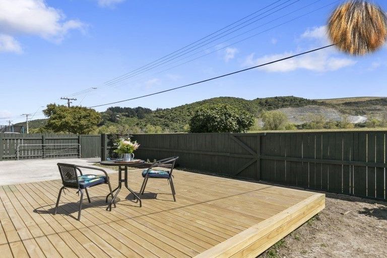Photo of property in 1221 Taita Drive, Taita, Lower Hutt, 5011
