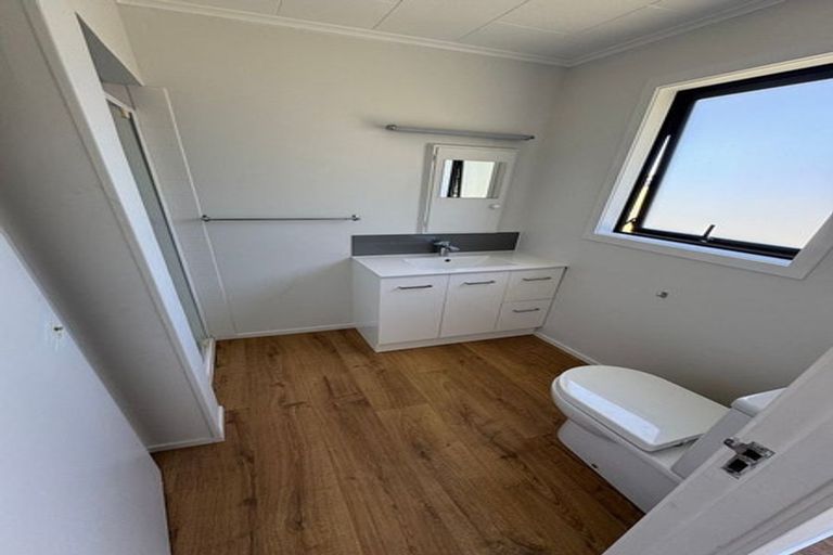 Photo of property in 1/43 Ladies Mile, Manly, Whangaparaoa, 0930