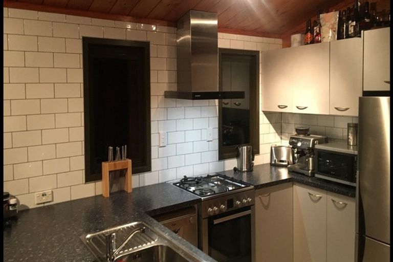 Photo of property in 95 Manuka Street, Stokes Valley, Lower Hutt, 5019