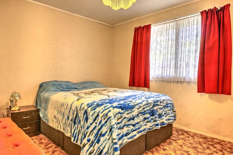 Photo of property in 19 Aintree Street, Nawton, Hamilton, 3200