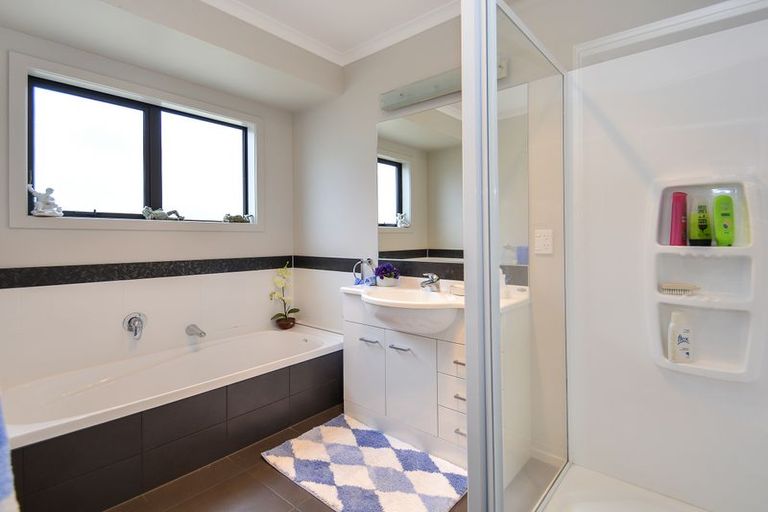 Photo of property in 154 Hollister Lane, Ohauiti, Tauranga, 3112