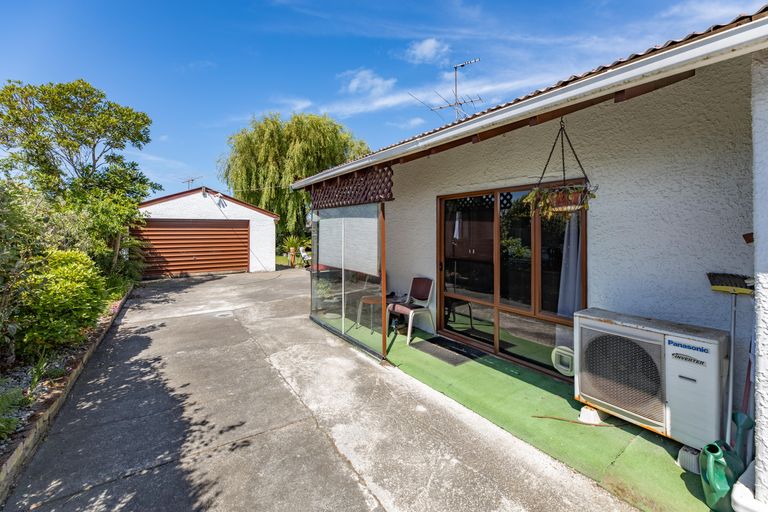 Photo of property in 23 Estuary Road, New Brighton, Christchurch, 8061