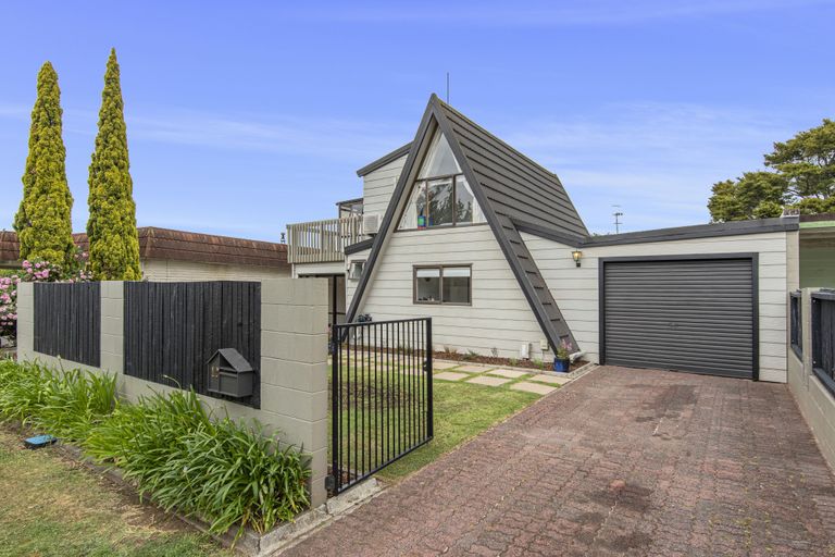 Photo of property in 12 Eureka Place, Parahaki, Whangarei, 0112