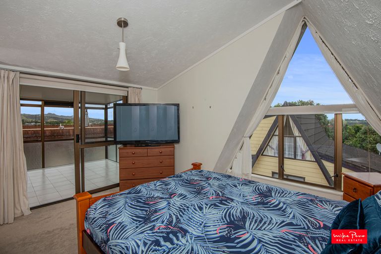 Photo of property in 12 Eureka Place, Parahaki, Whangarei, 0112