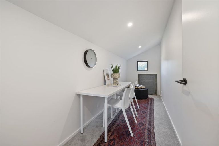 Photo of property in 5 Betty Roberts Lane, Cracroft, Christchurch, 8022