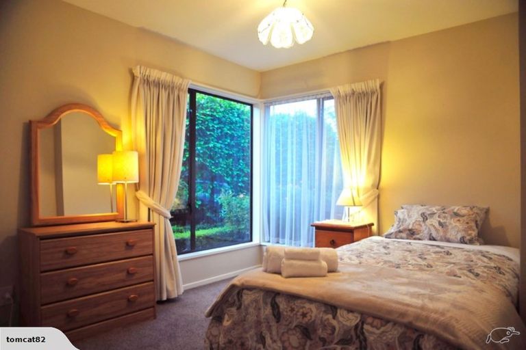 Photo of property in 1/8 Cottesmore Close, Burnside, Christchurch, 8053