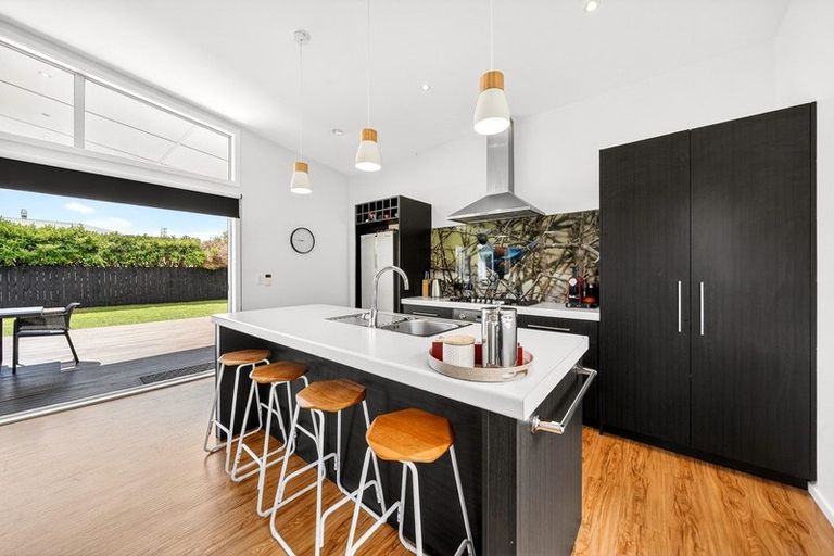 Photo of property in 15 Esther Street, Martinborough, 5711