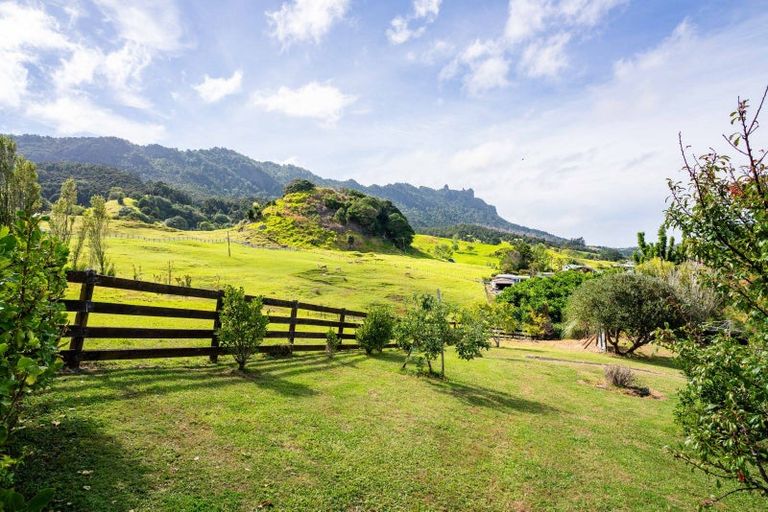 Photo of property in 1893 Whangarei Heads Road, Whangarei Heads, Whangarei, 0174