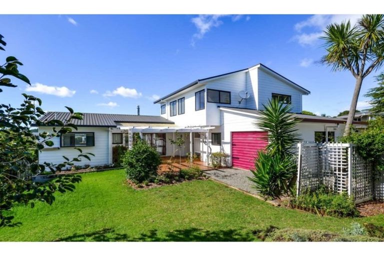 Photo of property in 62 Reinga Road, Kerikeri, 0230