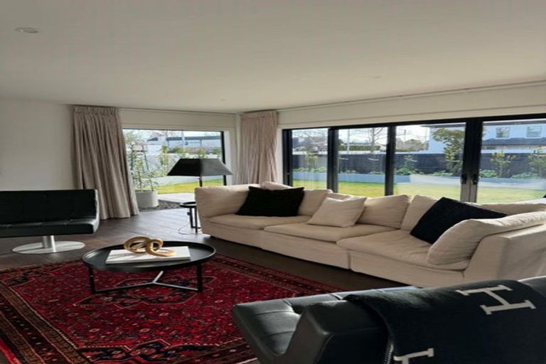 Photo of property in 50 Fendalton Road, Fendalton, Christchurch, 8014