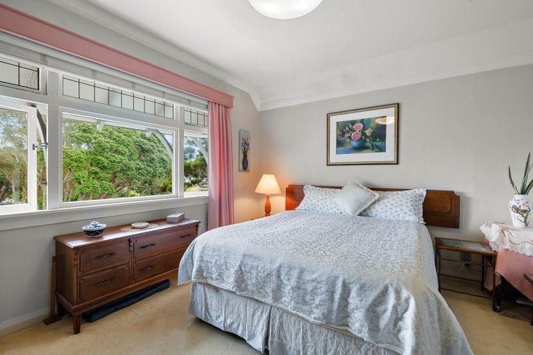 Photo of property in 81 Belt Road, New Plymouth, 4310