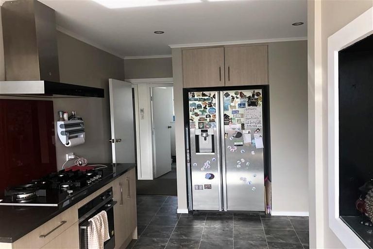 Photo of property in 115 Major Drive, Kelson, Lower Hutt, 5010