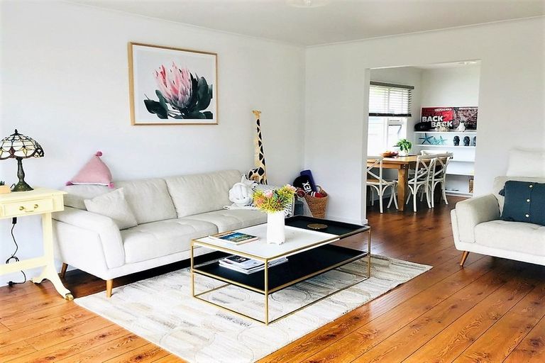 Photo of property in 20 Fenchurch Street, Northcote, Christchurch, 8052