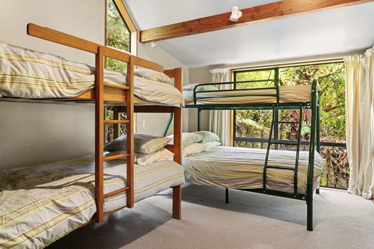 Photo of property in 62 Hauraki Terrace, Pukawa Bay, Turangi, 3381