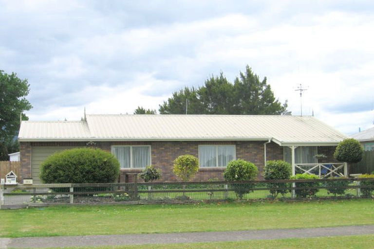 Photo of property in 86a Park Road, Katikati, 3129
