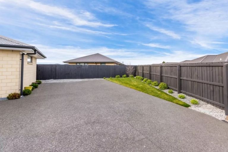 Photo of property in 50 Burnham School Road, Rolleston, 7614