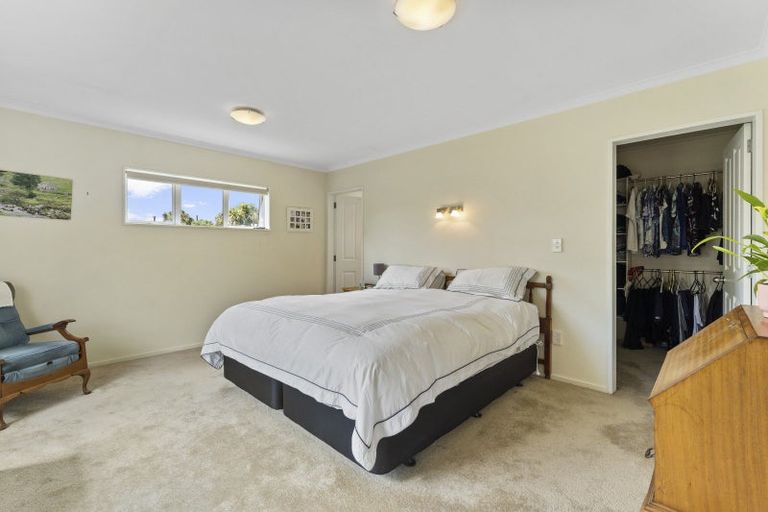 Photo of property in 20 Kiharoa Street, Otaki Beach, Otaki, 5512