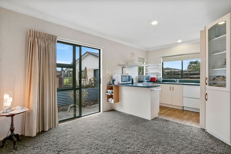 Photo of property in 7c Gledstane Road, Katikati, 3129