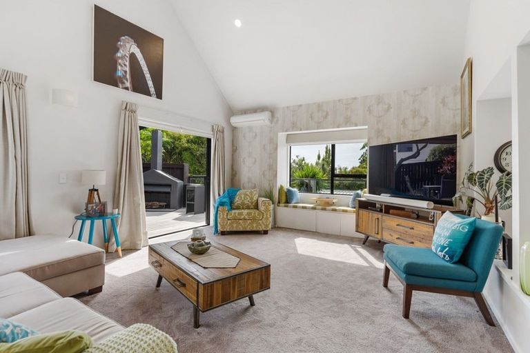 Photo of property in 60 Polkinghorne Drive, Manly, Whangaparaoa, 0930