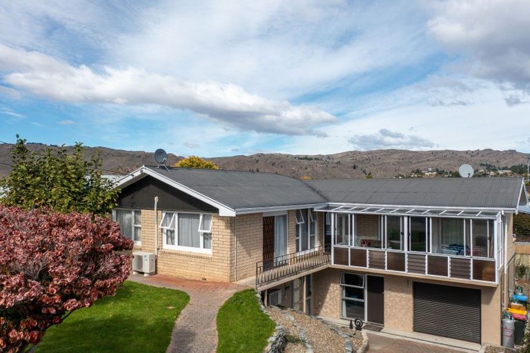 Photo of property in 52 Royal Terrace, Alexandra, 9320