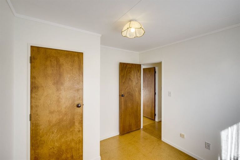 Photo of property in 2/32 Spriggs Crescent, Greenmeadows, Napier, 4112