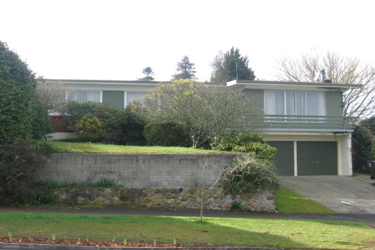 Photo of property in 114 Howell Avenue, Riverlea, Hamilton, 3216