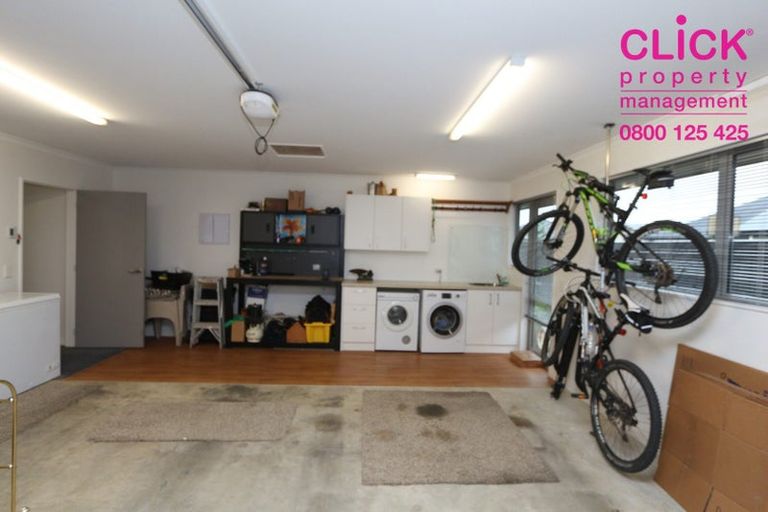 Photo of property in 20 Hagart-alexander Drive, Mosgiel, 9024