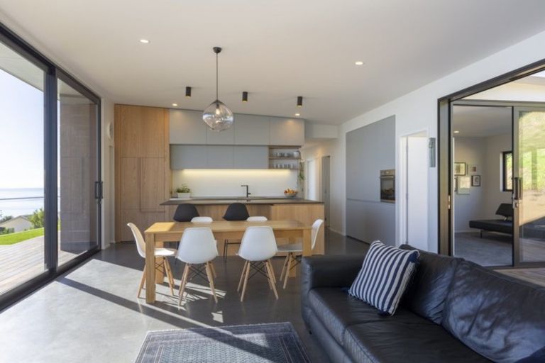 Photo of property in 11 Mana Heights, Marybank, Nelson, 7010