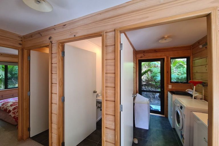 Photo of property in 5 Waihirere Drive, Tuateawa, Coromandel, 3583