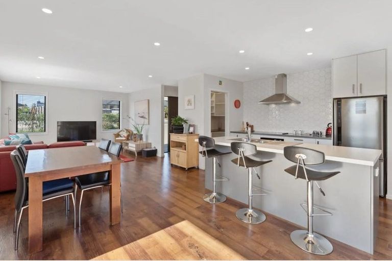 Photo of property in 22 Les Wakefield Road, Mapua, 7005