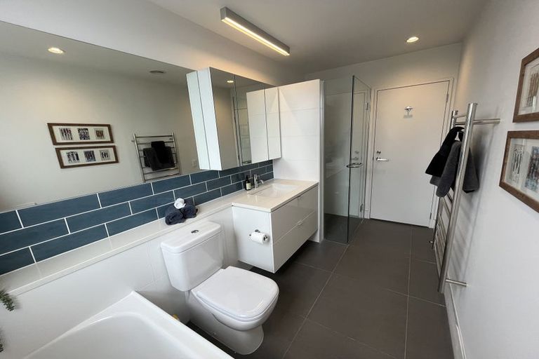 Photo of property in 240 Hobsonville Point Road, Hobsonville, Auckland, 0616