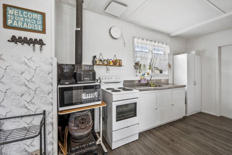 Photo of property in 250 Balmoral Drive, Tokoroa, 3420