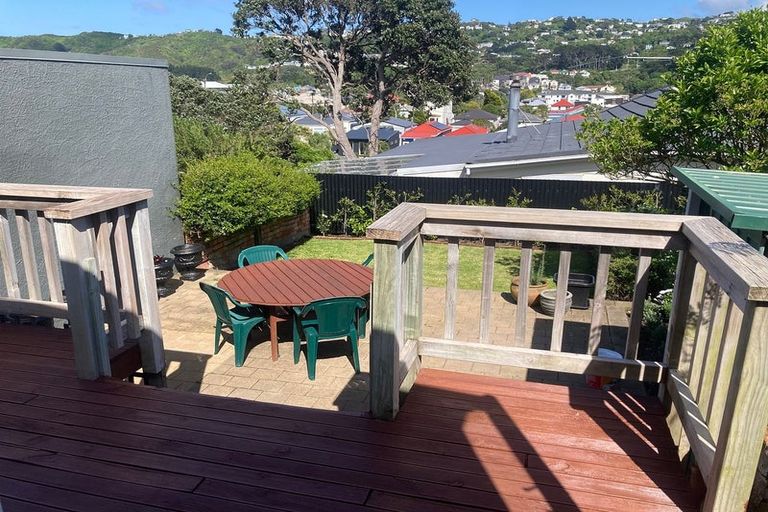 Photo of property in 9 Herald Terrace, Berhampore, Wellington, 6023