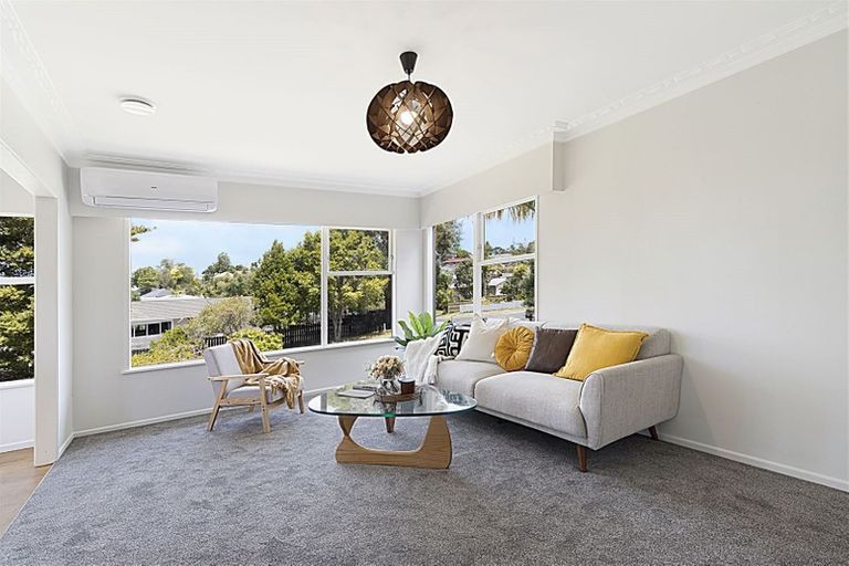 Photo of property in 60 Hilling Street, Titirangi, Auckland, 0604