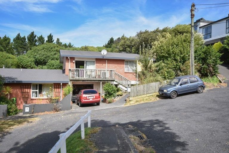 Photo of property in 71 Grosvenor Street, Kensington, Dunedin, 9011