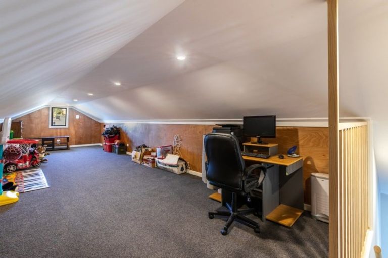 Photo of property in 71 Ross Rise, Kinloch, Taupo, 3385