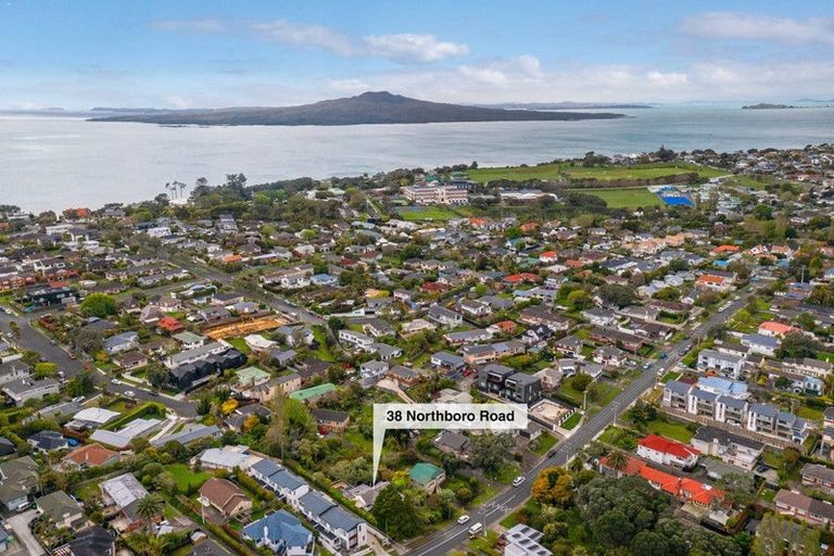Photo of property in 38 Northboro Road, Hauraki, Auckland, 0622