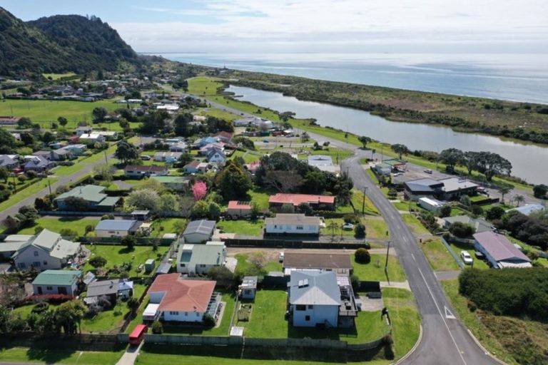 Photo of property in 23 Heale Street, Matata, Whakatane, 3194