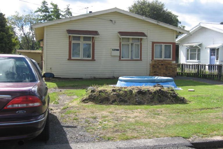 Photo of property in 6 Ballance Street, Raetihi, 4632